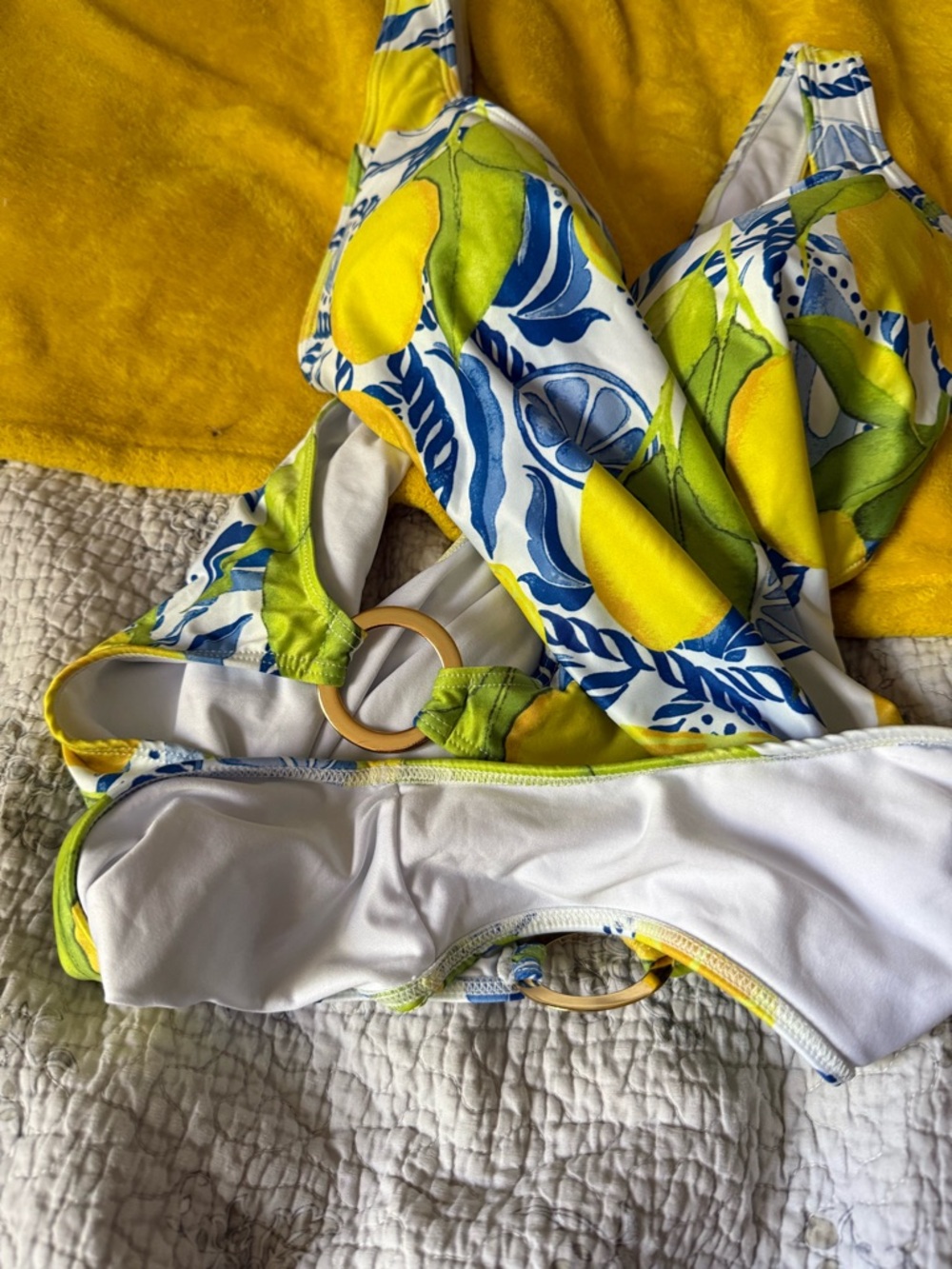 Kenny Flowers Positano Gold Ring Lemon-Print One-Piece Swimsuit - Picture 10 of 12
